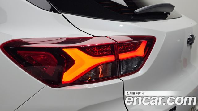 Chevrolet Korea Trailblazer 2022 — photo 9
