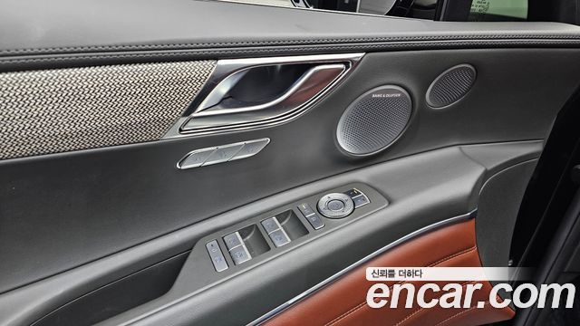 Genesis GV80 2024 — photo 31