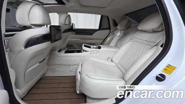 Genesis G90 2022 — photo 18
