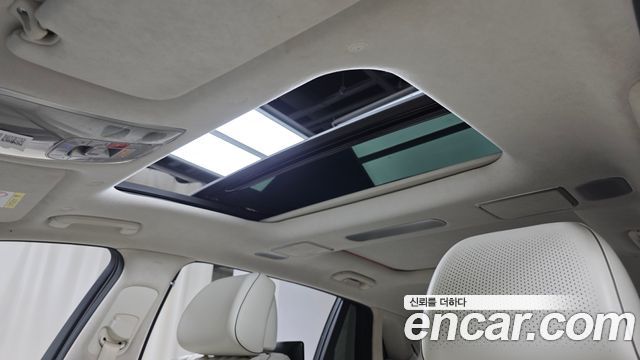 Genesis G90 2022 — photo 23