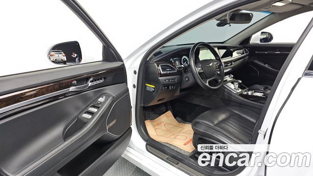 Genesis G90 2019 — photo 13