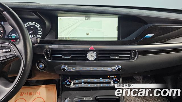 Genesis G90 2019 — photo 19