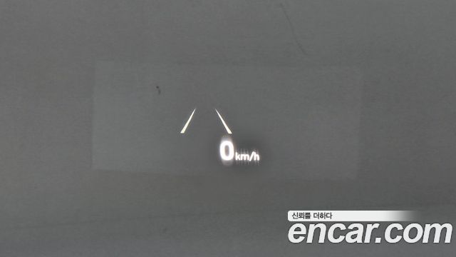 Genesis G90 2019 — photo 32