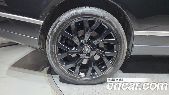 Land Rover Range Rover 2018 — photo 5