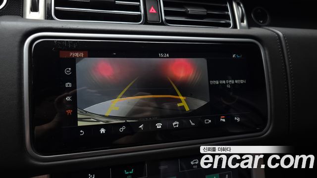 Land Rover Range Rover 2018 — photo 17
