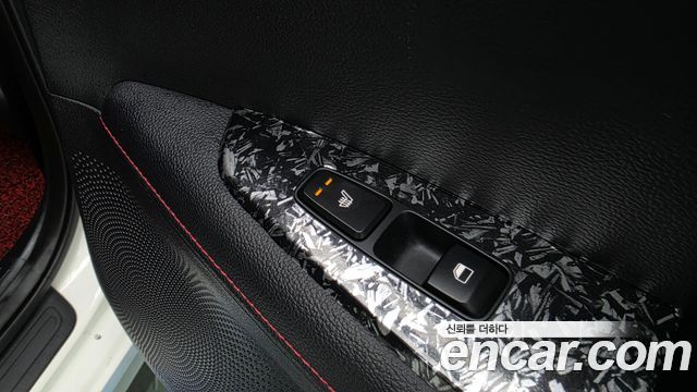 Kia K3 2019 — photo 24