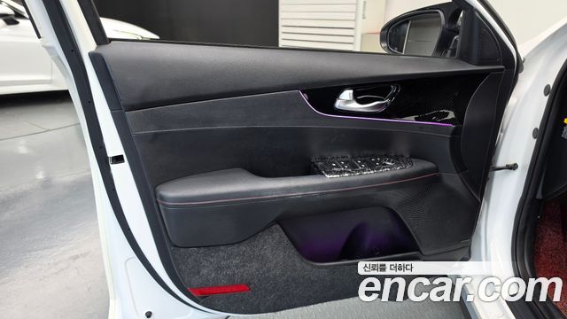 Kia K3 2019 — photo 14