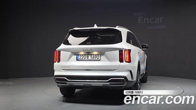 Kia Sorento 2023 — photo 4