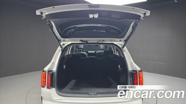 Kia Sorento 2023 — photo 20