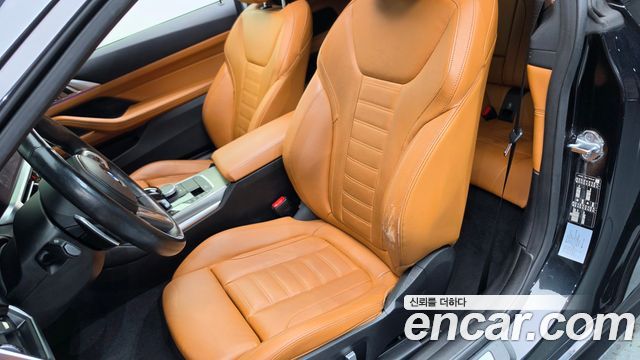 BMW 4-Series 2021 — photo 11