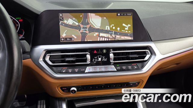 BMW 4-Series 2021 — photo 14