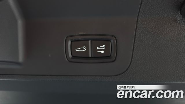 Porsche Panamera 2021 — photo 22