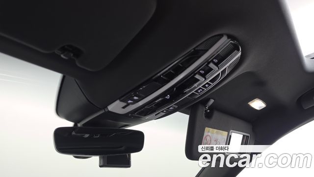 Porsche Panamera 2021 — photo 25