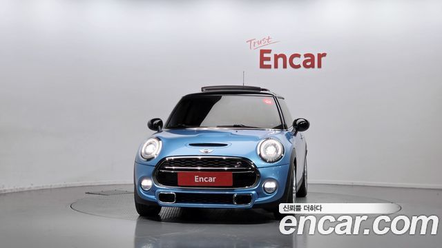 Mini Cooper 2015 — photo 3