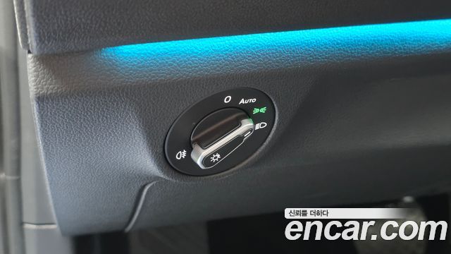 Volkswagen Jetta 2023 — photo 27