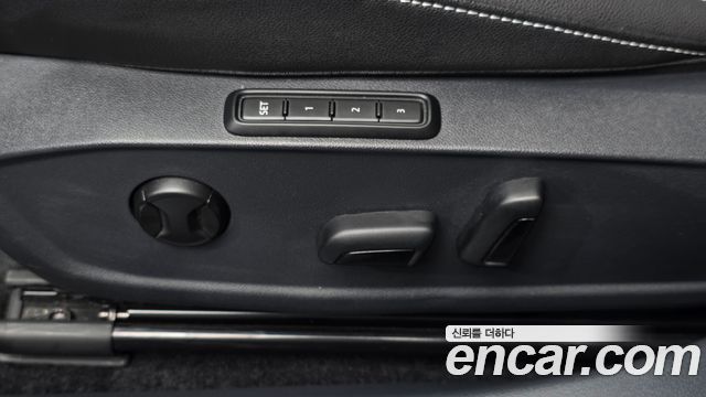 Volkswagen Jetta 2023 — photo 31