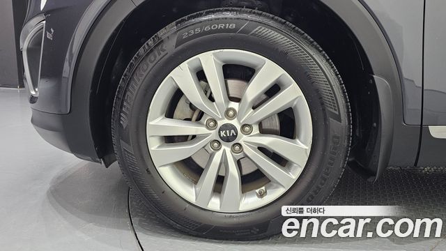 Kia Sorento 2017 — photo 5