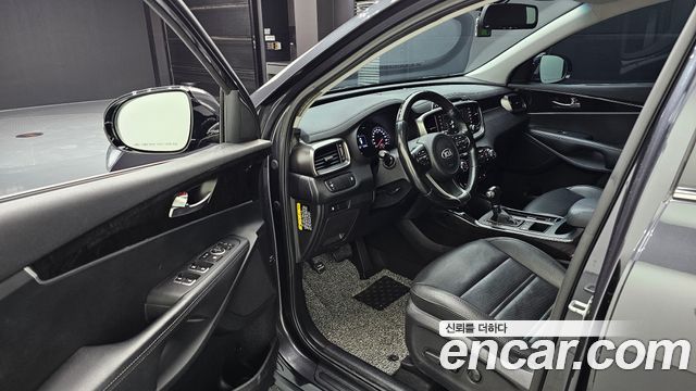 Kia Sorento 2017 — photo 10