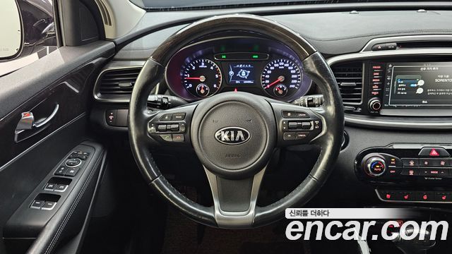 Kia Sorento 2017 — photo 14