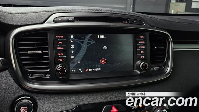 Kia Sorento 2017 — photo 15