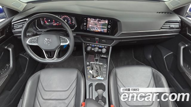 Volkswagen Jetta 2023 — photo 10