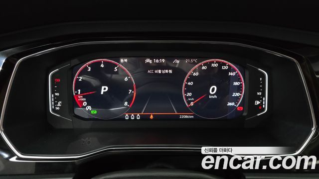 Volkswagen Jetta 2023 — photo 11