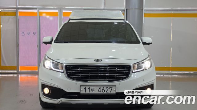 Kia Canival 2016 — photo 2