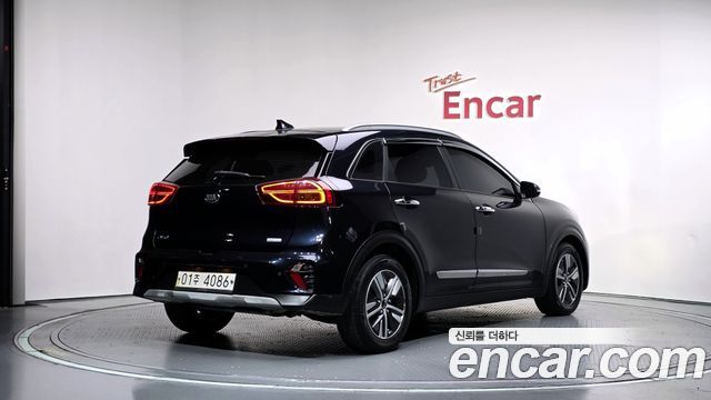 Kia Niro 2020 — photo 2