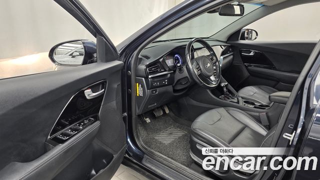 Kia Niro 2020 — photo 13