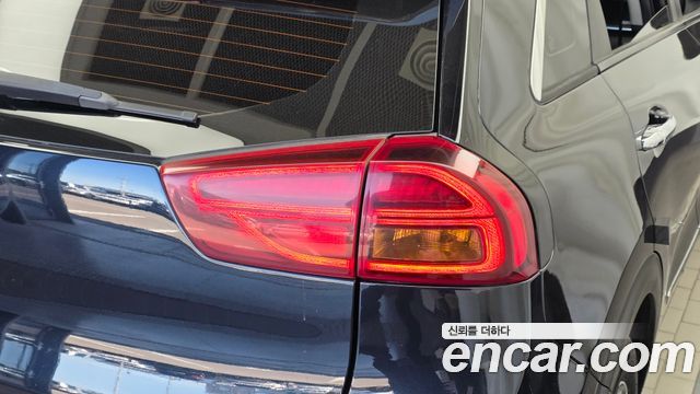 Kia Niro 2020 — photo 9
