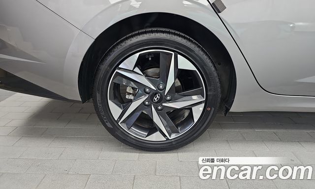 Hyundai AVANTE 2023 — photo 5