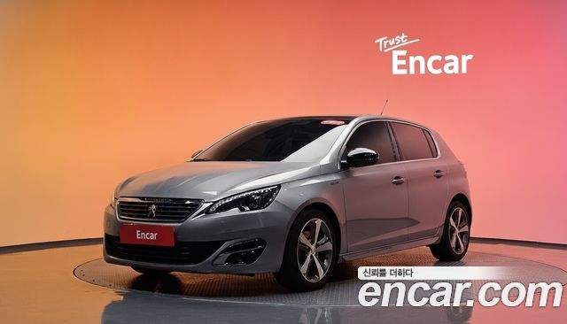 Peugeot 308 2018 — photo 1