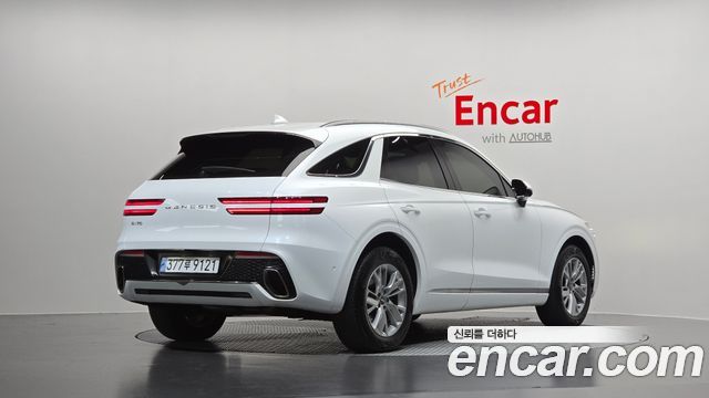 Genesis GV70 2023 — photo 2