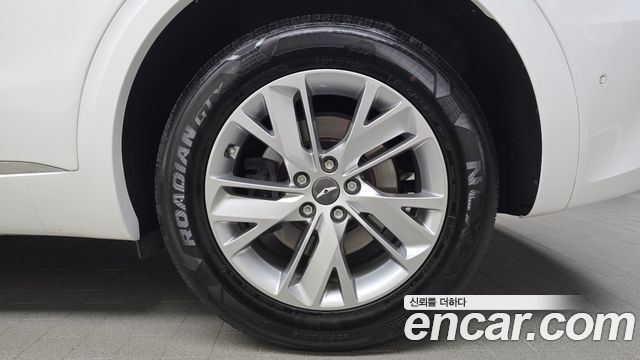 Genesis GV70 2023 — photo 7