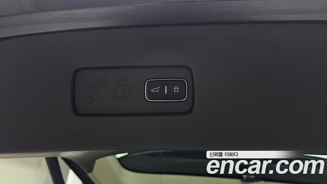 Lincoln Aviator 2020 — photo 22