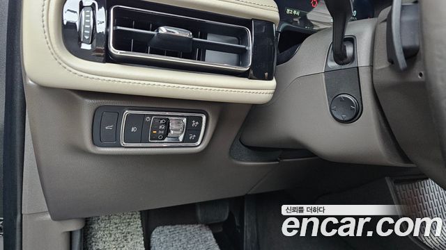 Lincoln Aviator 2020 — photo 26