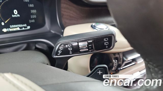 Lincoln Aviator 2020 — photo 27
