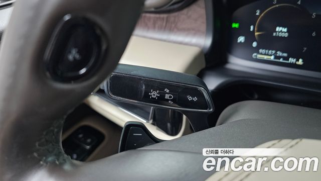 Lincoln Aviator 2020 — photo 30