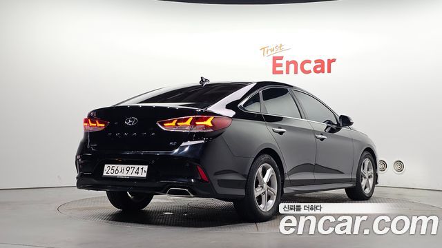 Hyundai Sonata 2018 — photo 2