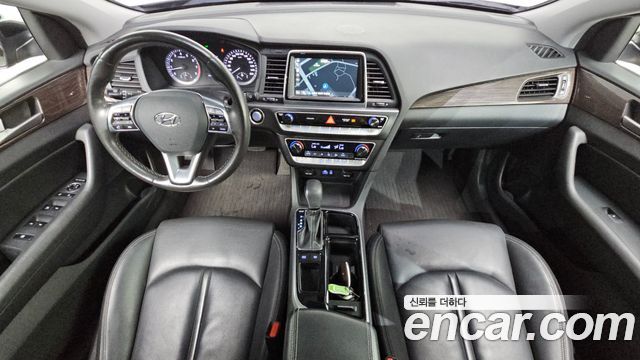 Hyundai Sonata 2018 — photo 10