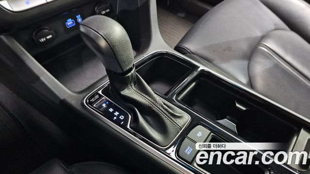 Hyundai Sonata 2018 — photo 12