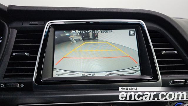 Hyundai Sonata 2018 — photo 25