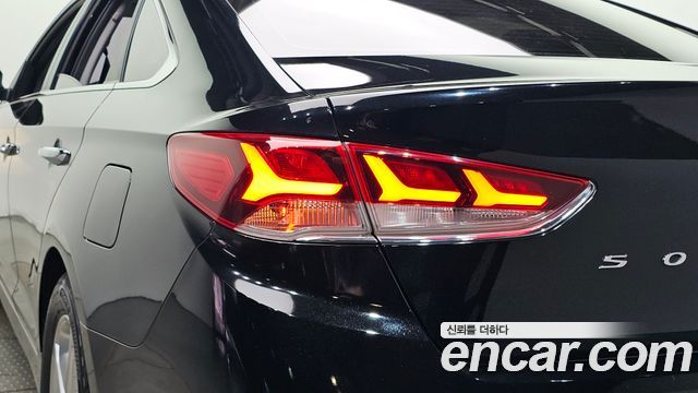 Hyundai Sonata 2018 — photo 9