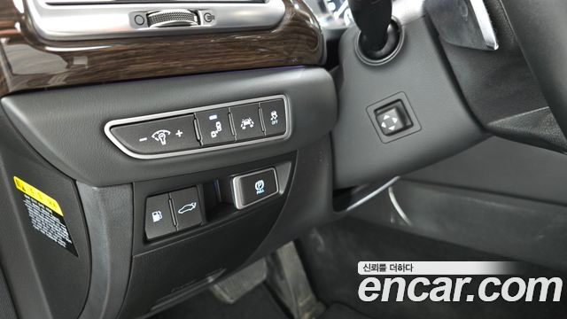 Genesis EQ900 2018 — photo 26