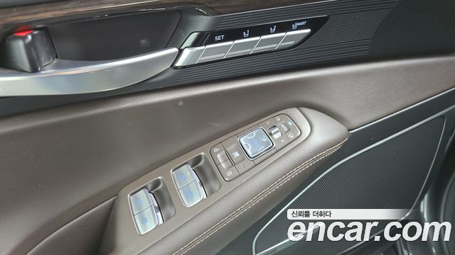 Genesis EQ900 2018 — photo 29