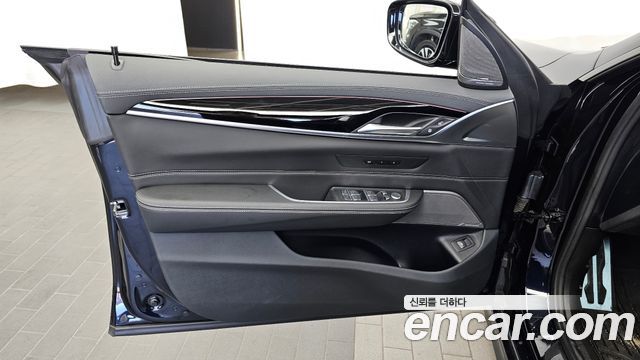 BMW Gran Turismo 2023 — photo 14