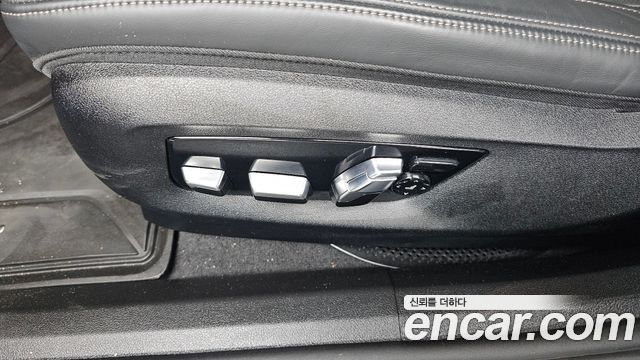 BMW Gran Turismo 2023 — photo 31