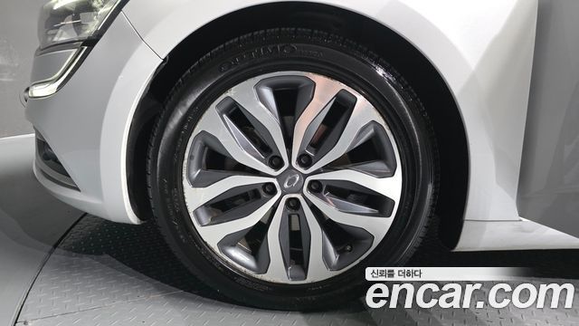 Renault Korea SM6 2016 — photo 5