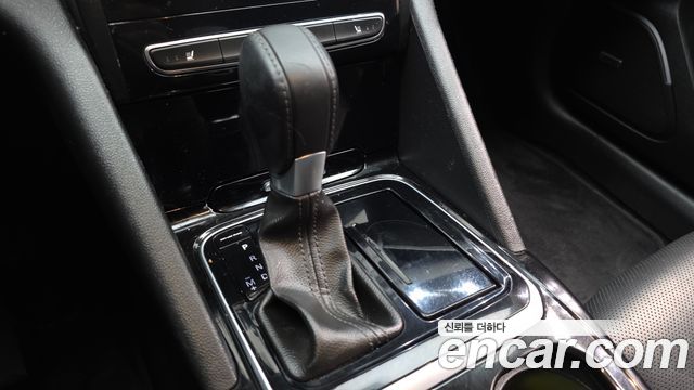 Renault Korea SM6 2016 — photo 12