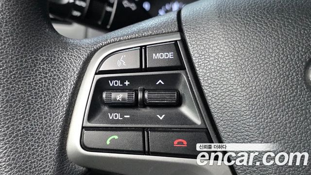 Hyundai AVANTE 2018 — photo 22